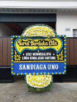 Papan Bunga Duka di Pulau Sebuku